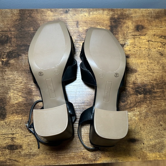 Worthington Black Strappy Heels - Picture 10 of 11